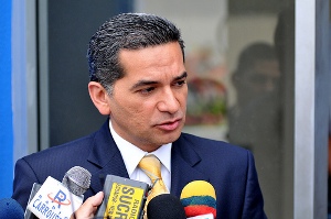 Secretario de Comunicación de Rafael Correa admite que demanda fue un show
