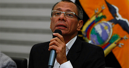 Jorge Glas present denuncia en Fiscala contra diario Expreso, por supuestas calumnias