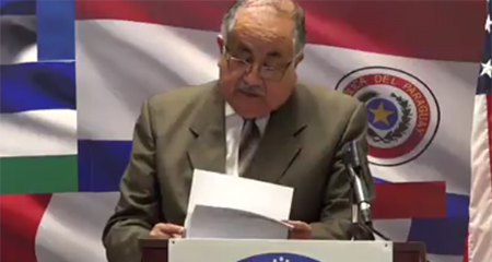 Coronel Alberto Molina present en Miami su libro: Militares en su laberinto. Gobierno de Rafel Correa