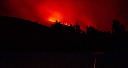 Incendio en cerro Putzalahua, en Latacunga, se extiende y consume gran cantidad de vegetacin