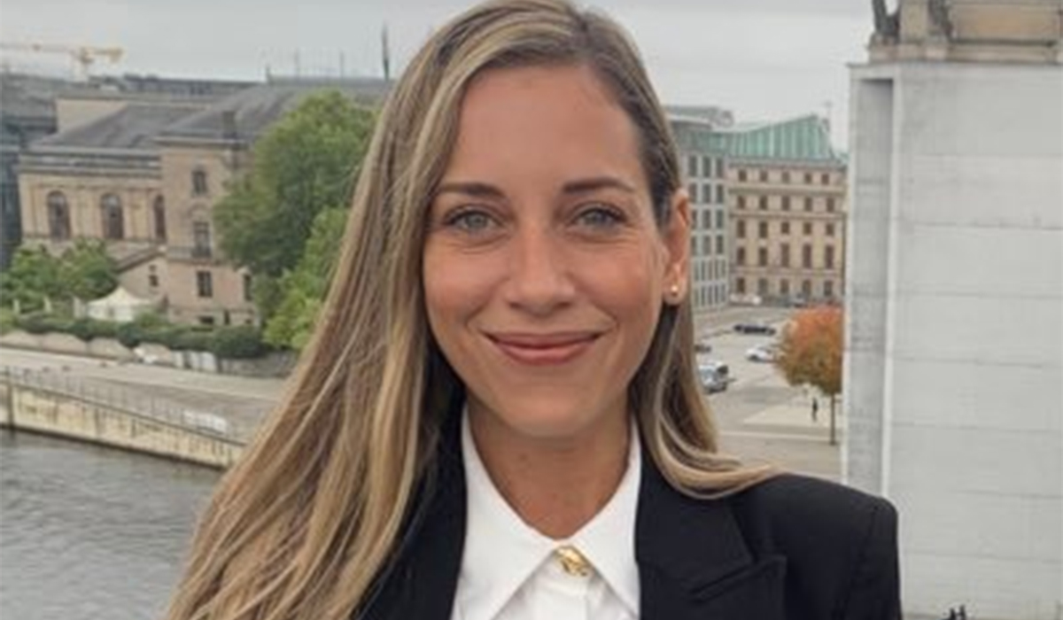 Andrea Gonz�lez Nader es designada embajadora del Ecuador en B�lgica