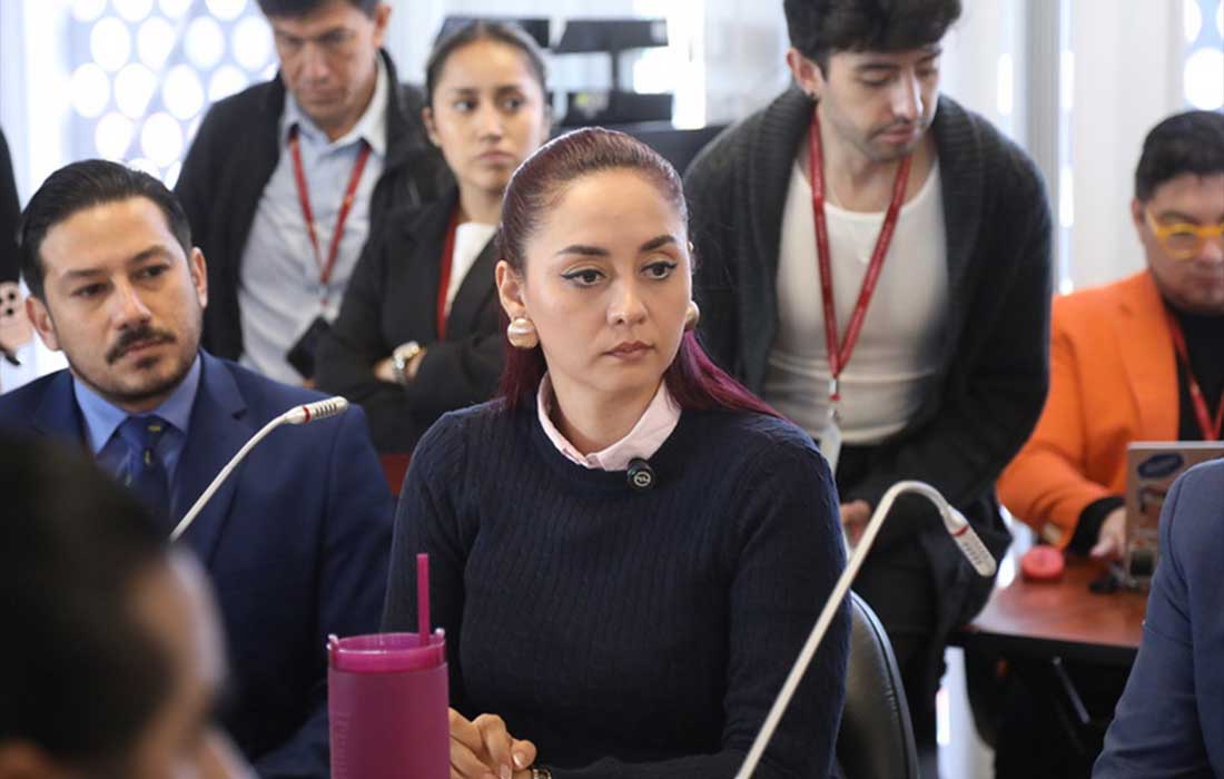 Ana Bel�n Tapia acusa a Juan Andr�s Gonz�lez por presunto cobro de diezmos a excolaborador